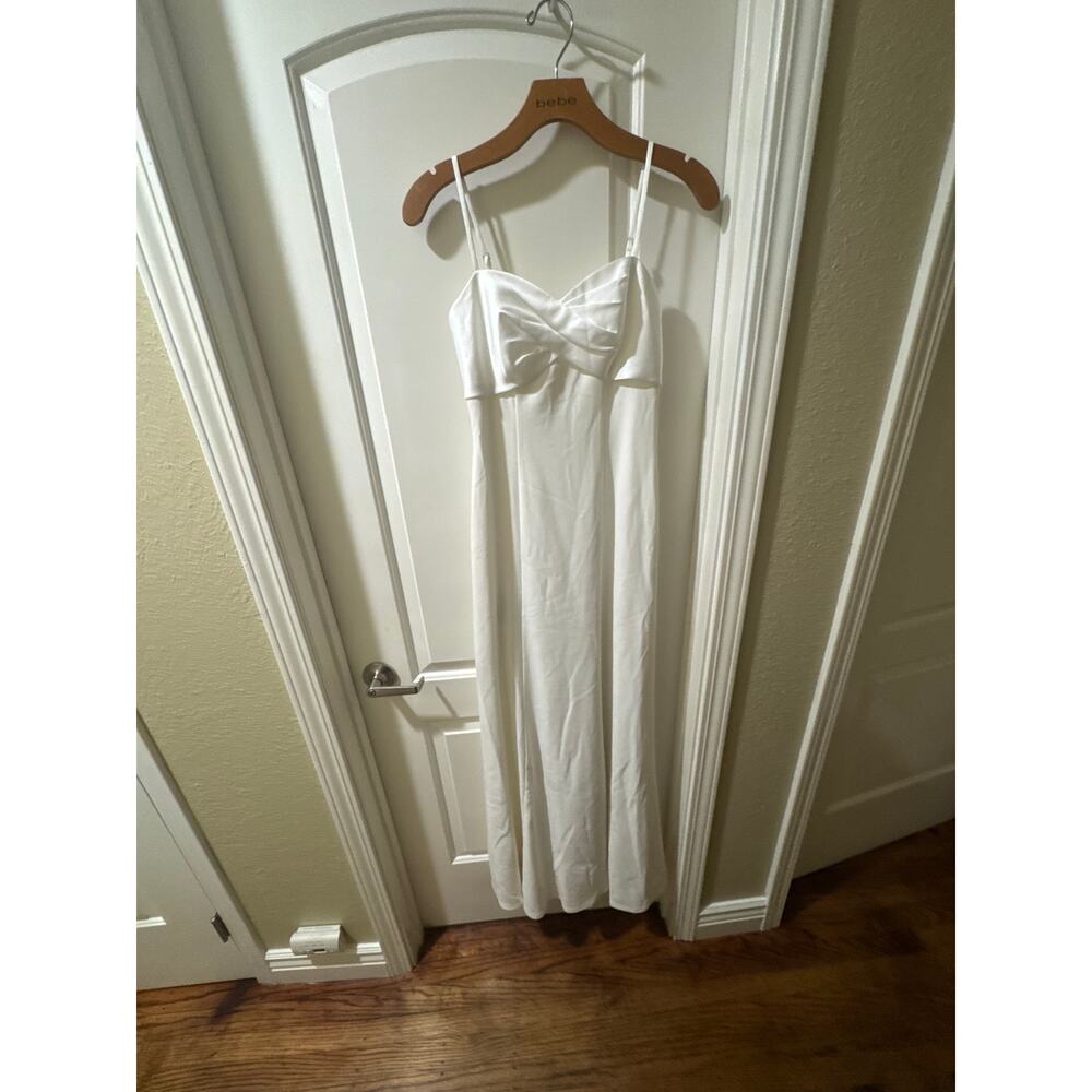 David's Bridal DB Studio Ivory Size 0 Satin Crepe Empire Sheath Wedding Dress